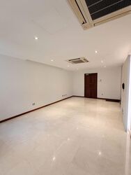 Holland Road (D10), Condominium #603739011